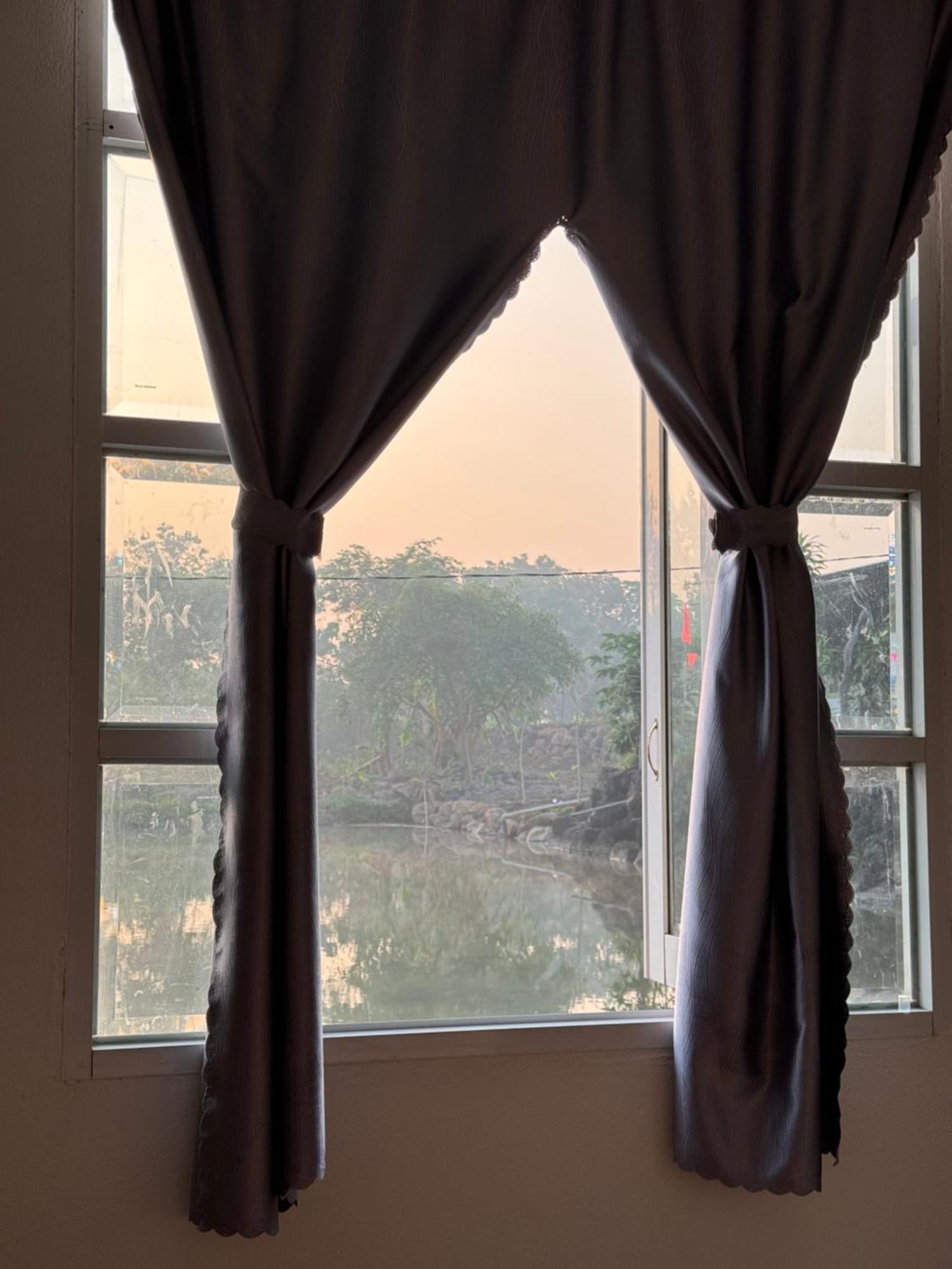 Homestay Tay Xa Trang Bom Exterior foto
